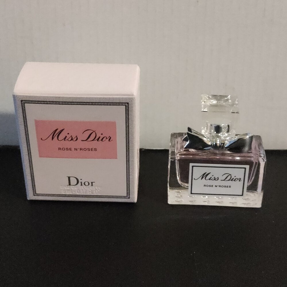 Miss Dior ROSE N ROSES Mini (NEW) - Picture 2 of 4